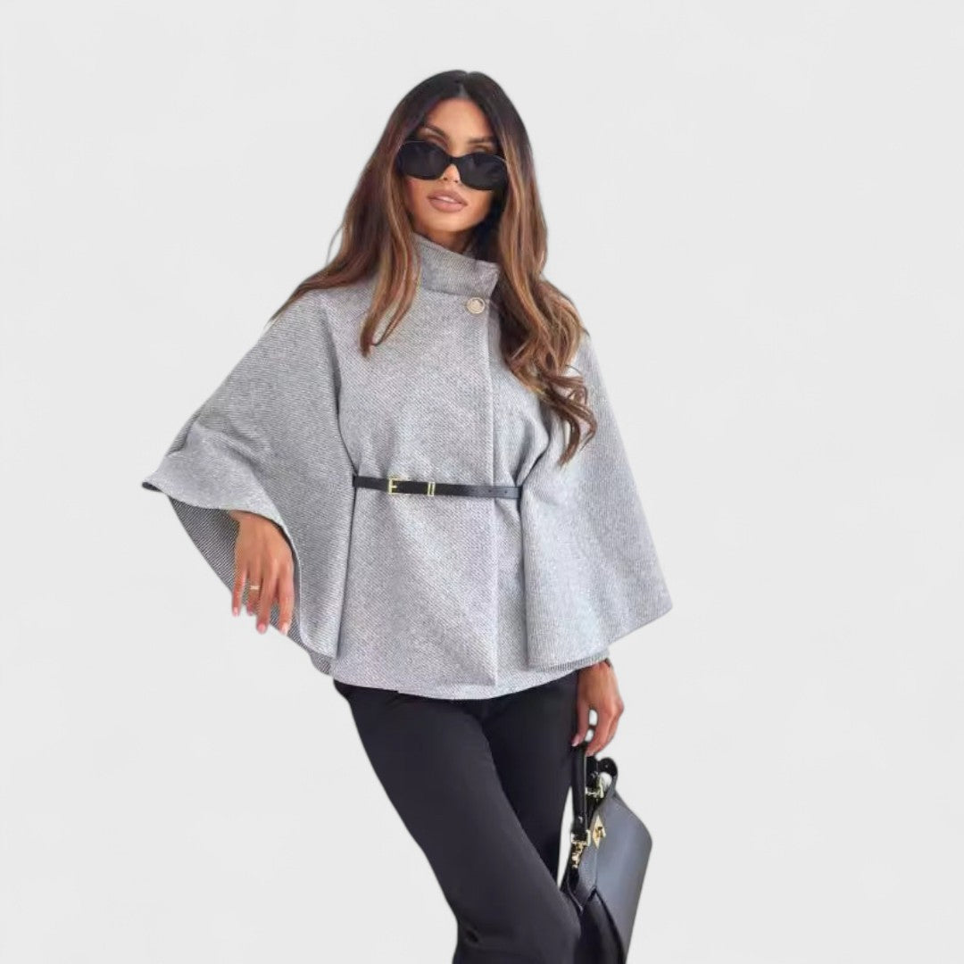 Lea - Veste à manches papillon chic avec ceinture