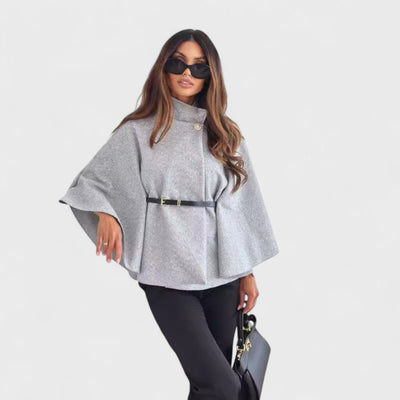 Lea - Veste à manches papillon chic avec ceinture
