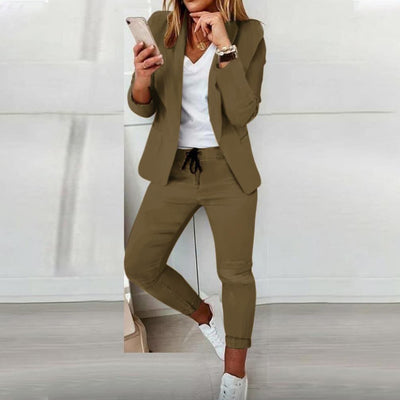 Cosmopolitan Flair: Tailored Blazer and Soft Trousers Set
