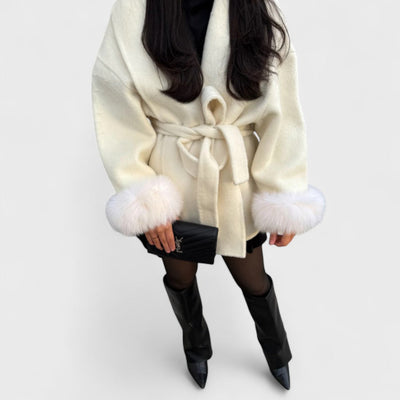 Woolcat – Manteau élégant avec des détails en fausse fourrure