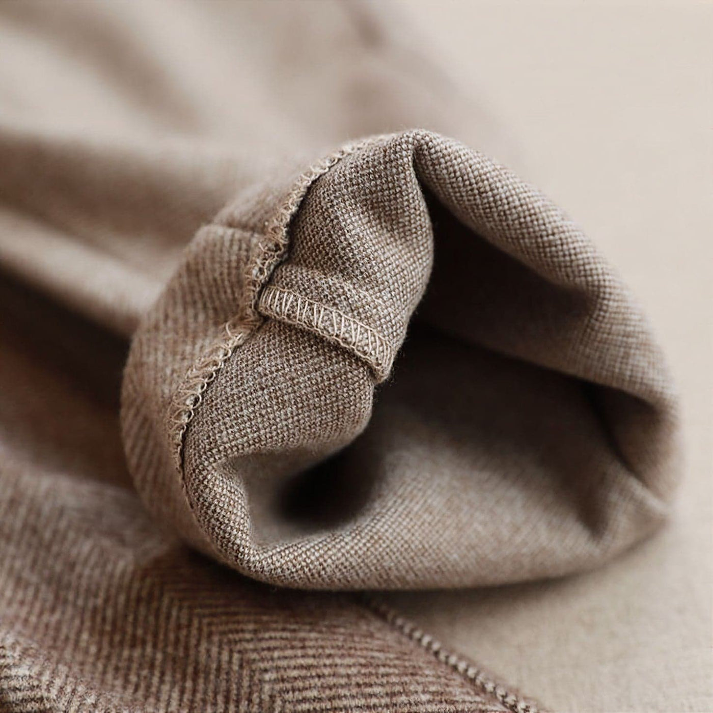 Novaro | Modern Sharp-Fit Trousers
